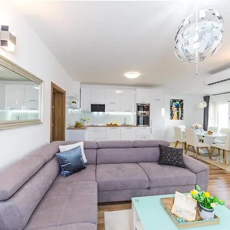 Sea View Apartament Kaštela